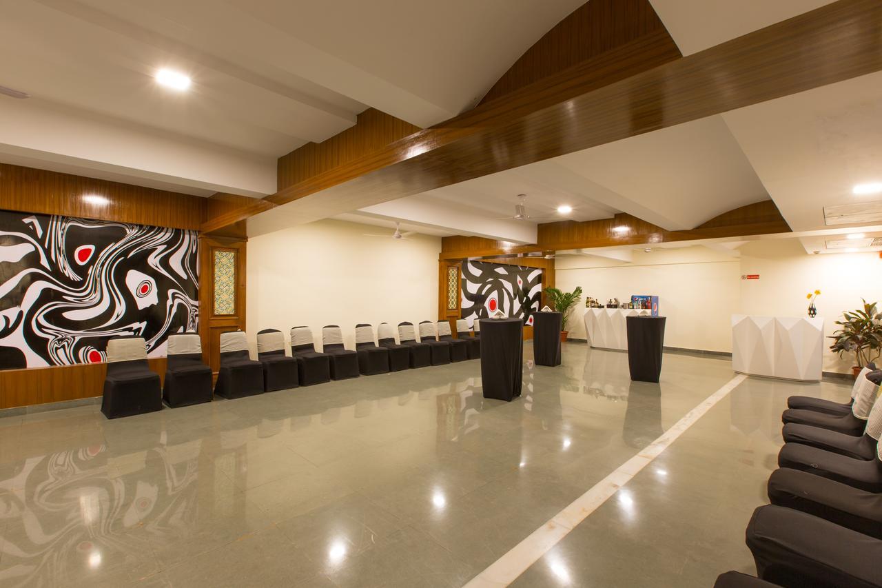 Viva Hotel Near Madgaon Railway Station Exterior photo